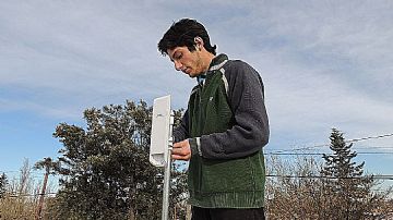 Se instalaron 38 nuevas antenas domiciliarias para alumnos del Plan 20/30 de los barrios 1º de Mayo, 9 de Julio y CGT