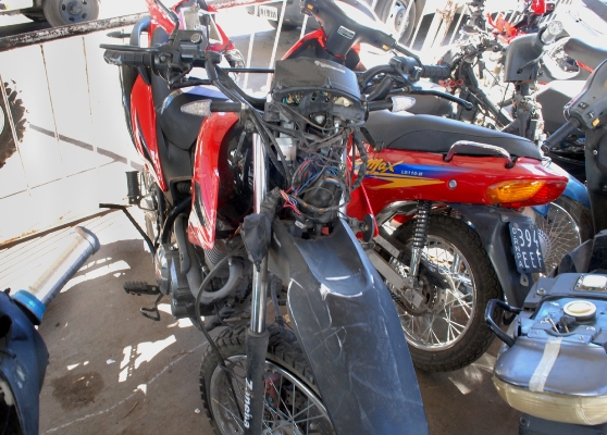 El conductor perdio el contro del rodado 150 cc.