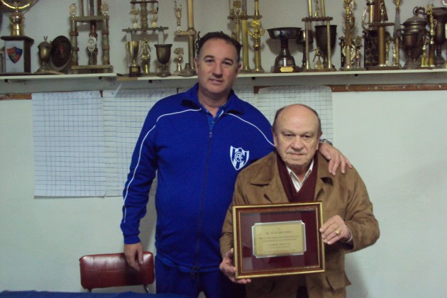 El Torneo fue en homenaje a “Juancito” Becerra, un histórico de las bochas en el club