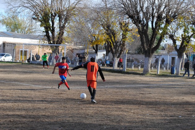 La final del Torneo Apertura 2013 de la Primera “B” se jugará el sábado en cancha neutral. 