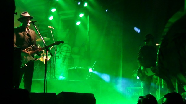 El recital culminó con dos clásicos de la banda: Anabel y Mezcla Rara. 