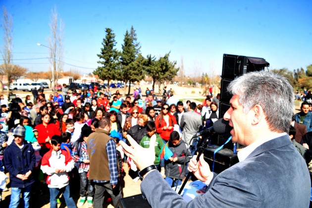El gobernador Poggi dejó inaugurada la pista Skate de la ciudad de San Luis