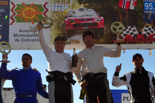 El podio de los ganadores en Concarán.