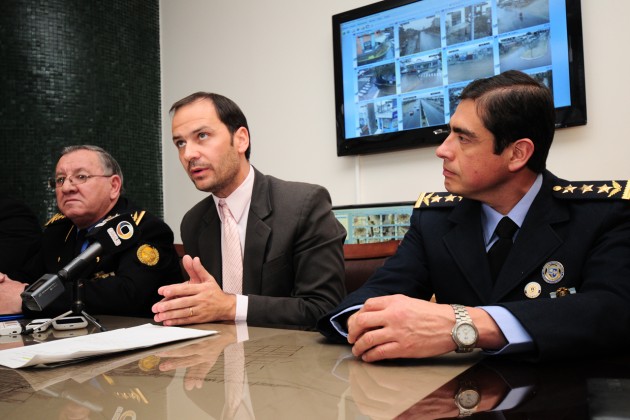 El jefe de la Policía de la Provincia, Miguel Ángel Ubietta, el ministro Martín Olivero y el comisario general Oscar Papaño