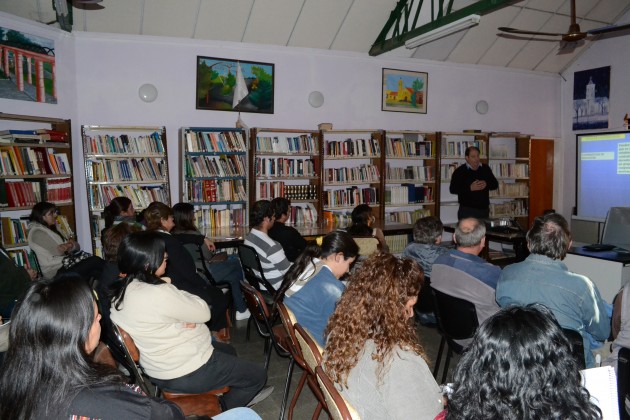 Continúan las capacitaciones para docentes.