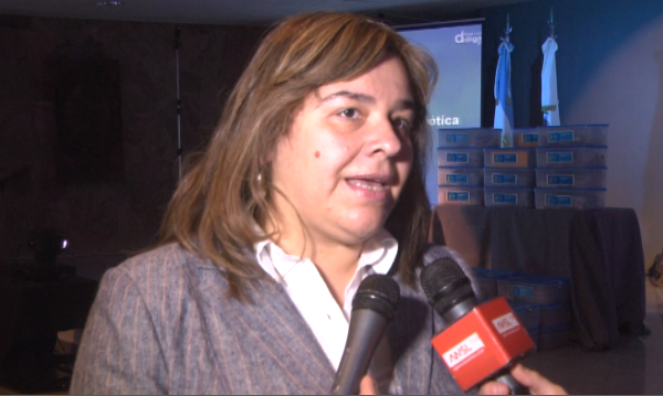 Jefa del programa Asuntos Vecinales de la Municipalidad de Juana Koslay ,Sandra Barroso.