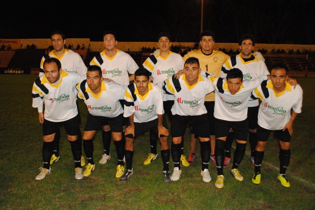 Newbery se presentó ante su gente frente a un  rival de categoría. 