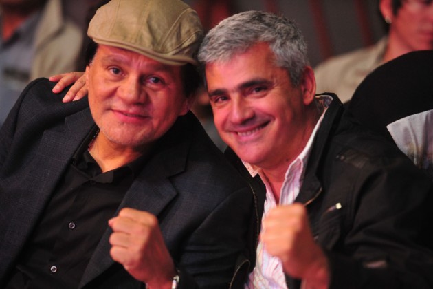 Roberto “Mano de piedra” Durán junto al vicegobernador de San Luis, Jorge Díaz. 