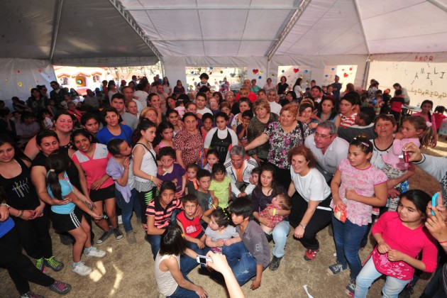 El Gobernador Poggi compartió el festejo por 10 años de Familias Solidarias.
