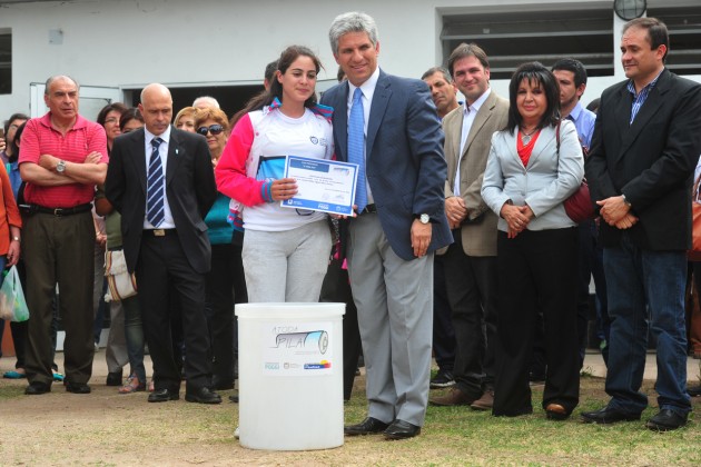 Reconocimiento a los alumnos que participaron en "A toda pila"