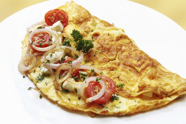 El omelette de verduras es una opción rápida, rica y sana.