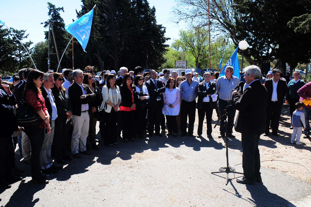 Juan ramón Aparicio, intendente de Cortaderas, durante su discurso