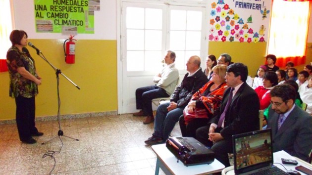 La jefa del Programa Educación Obligatoria, Olga García, durante el acto