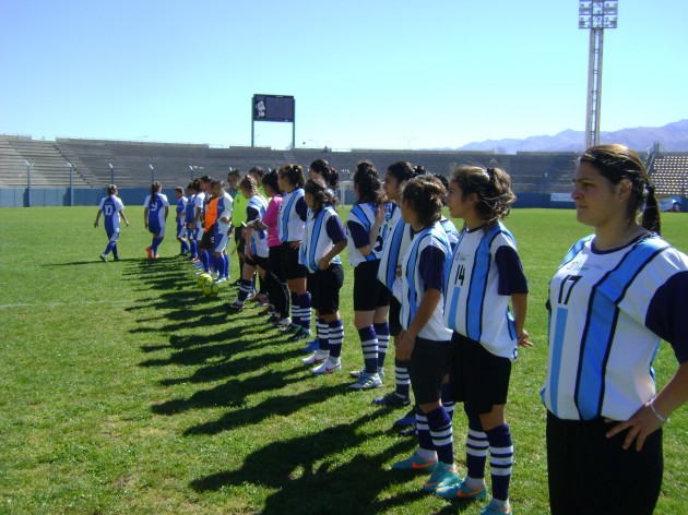 El juego tuvo lugar en el Estadio de la ciudad de La Punta