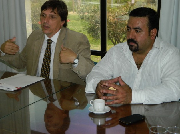 El responsable jurídico de INCUCAI junto al Dr. Ochoa, responsable del CUCAI San Luis