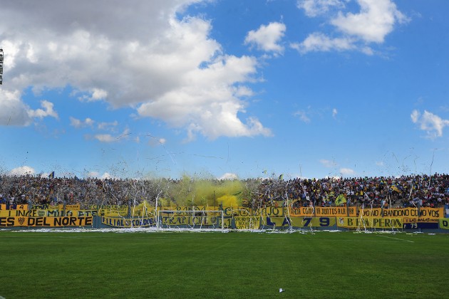 El aliento hasta el final de los hinchas de Juventud