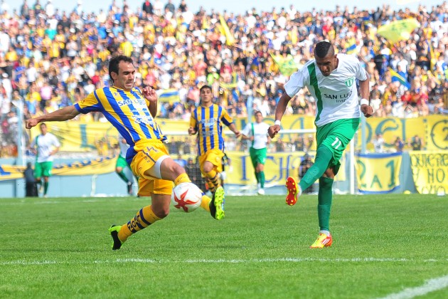 El clásico fue peleado
