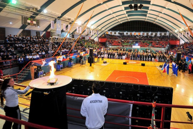 La antorcha, un símbolo universal de la gesta deportiva