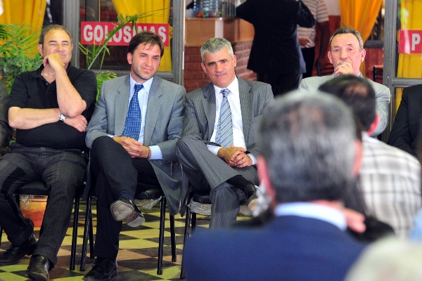 El vicegobernador Jorge Díaz, junto al senador por el departamento, Víctor Hugo Alcaraz