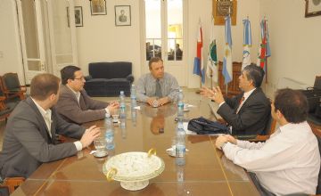 El rector Munizaga se reunió ayer con las autoridades del Superior Tribunal de Justicia
