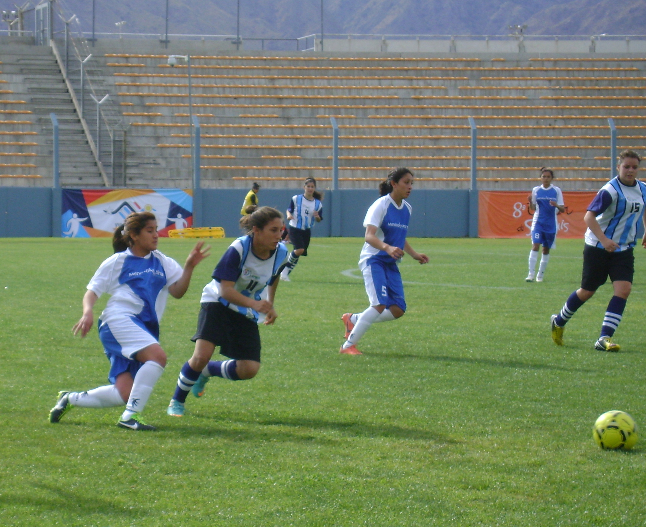 En un encuentro parejo, Córdoba y Mendoza empataron 0 a 0 