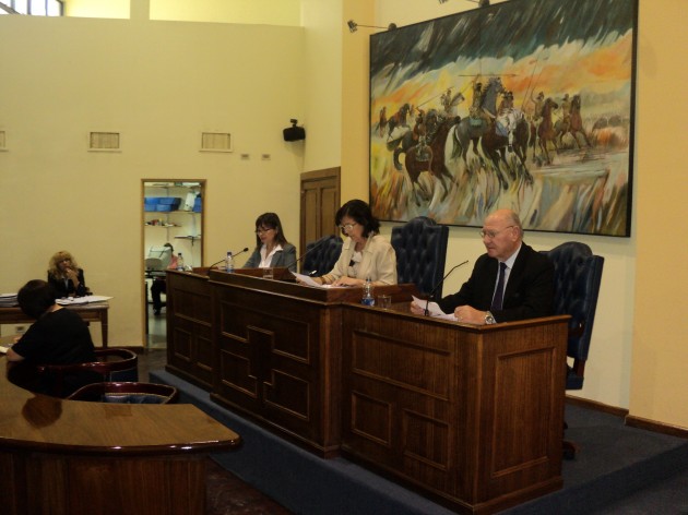 Sesión de aprobación del Presupuesto para el ejercicio 2014.