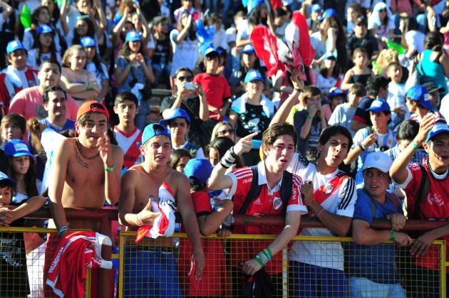 La pasión por River, presente en los Intercolegiales