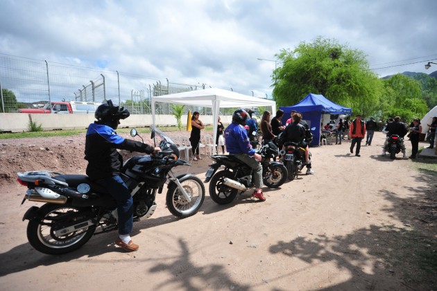 Encuentro de motoqueros en Potrero de los Funes