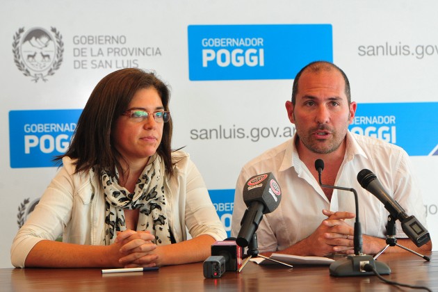 Claudio Vázquez y Eugenia Verges informaron en conferencia de prensa