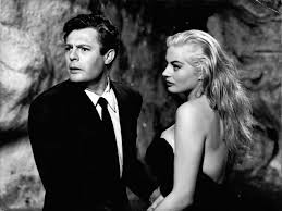 Dolce vita (1960). Protagonizada por Marcelo Mastroianni