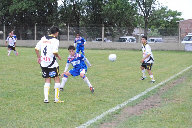 Newbery no pudo en Venado Tuerto y sumó su primera derrota