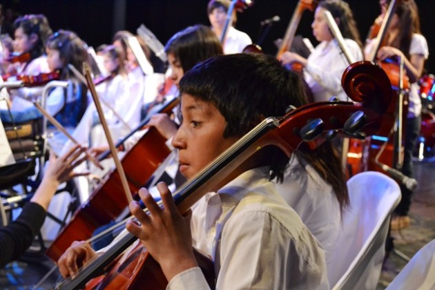 El objetivo principal de la Orquesta Escuela es lograr la integración social 