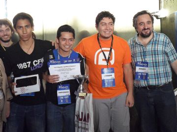 Los chicos de Iron Team obtuvieron el primer puesto en la sub-categoría Rescatando al Soldado Ryan / Gentileza: Pablo Sturm y Mauricio Soligo