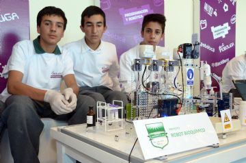 Los chicos de la Esc. Experimental N° 6 “Dr. Luis Barroso” de Villa Mercedes participarán en la categoría Feria de Ciencias