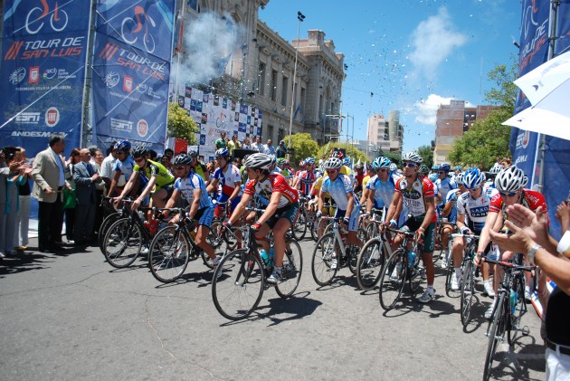19-01-2009. Lanzamiento de la 3ª edición del Tour de San Luis, disputada entre el 19 y el 25 de enero. El vencedor fue el sanluiseño Alfredo Lucero.