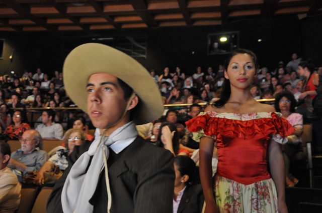 Agrupaciones gauchas en la Noche de las Orquestas