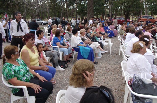 Más de 200 personas asistieron al Parque de Las Naciones