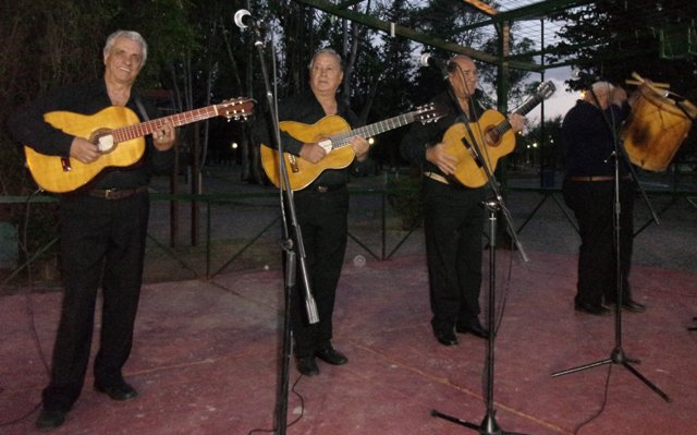 El cierre estuvo a cargo de Los Cantores del Manantial