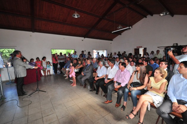 La comunidad del departamento y sus representantes se reunieron en la localidad de San Martín