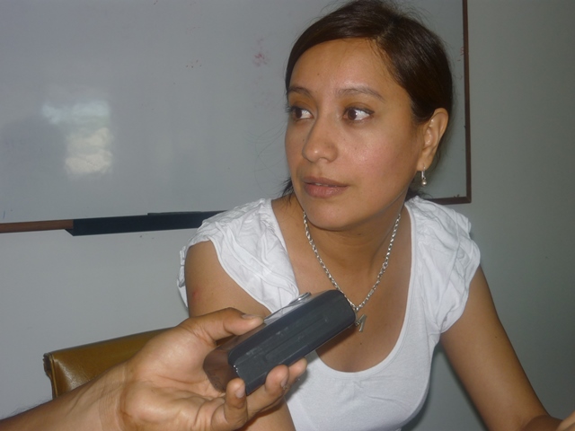 Marisa Villegas, encargada de escuela digital para adultos