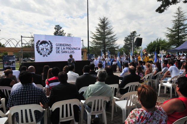 Naschel conmemoró  sus 106 aniversario.