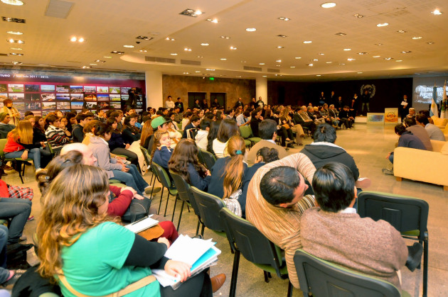 El encuentro se desarrolló en el Salón Blanco de Terrazas del Portezuelo.