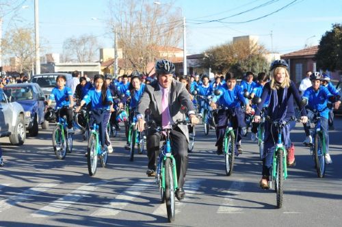 Con una bicicleteada y la entrega de 337 bicicletas festejarán el día del Medio Ambiente