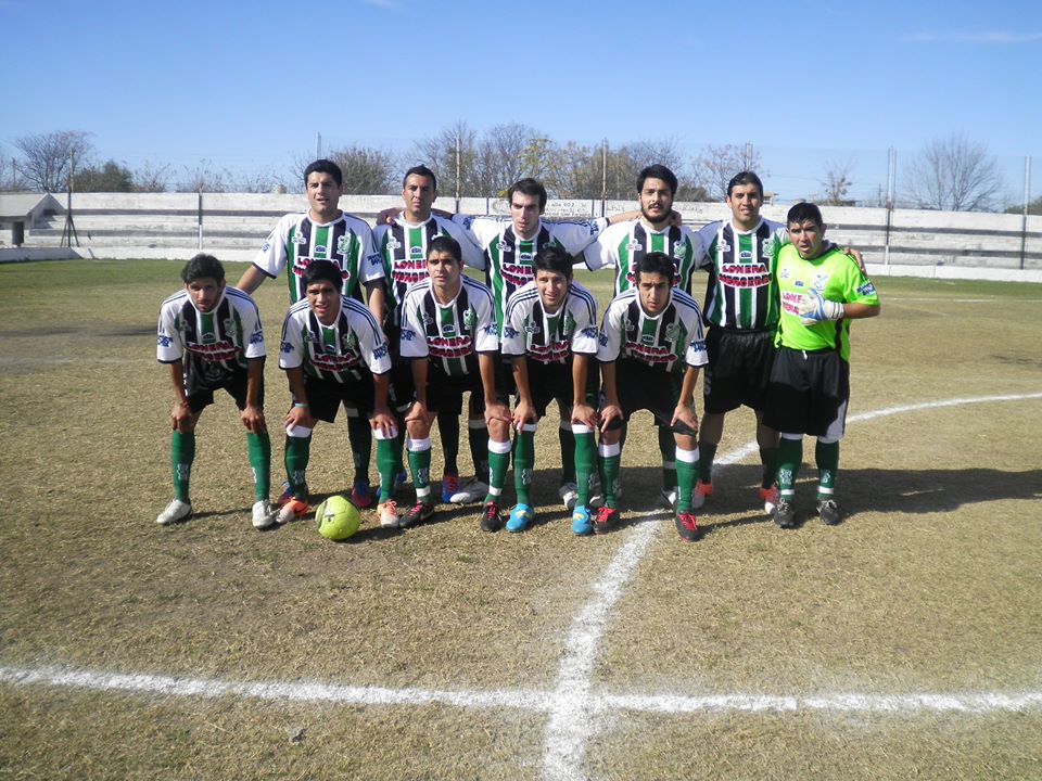 Colegiales goleó y Alianza no afloja
