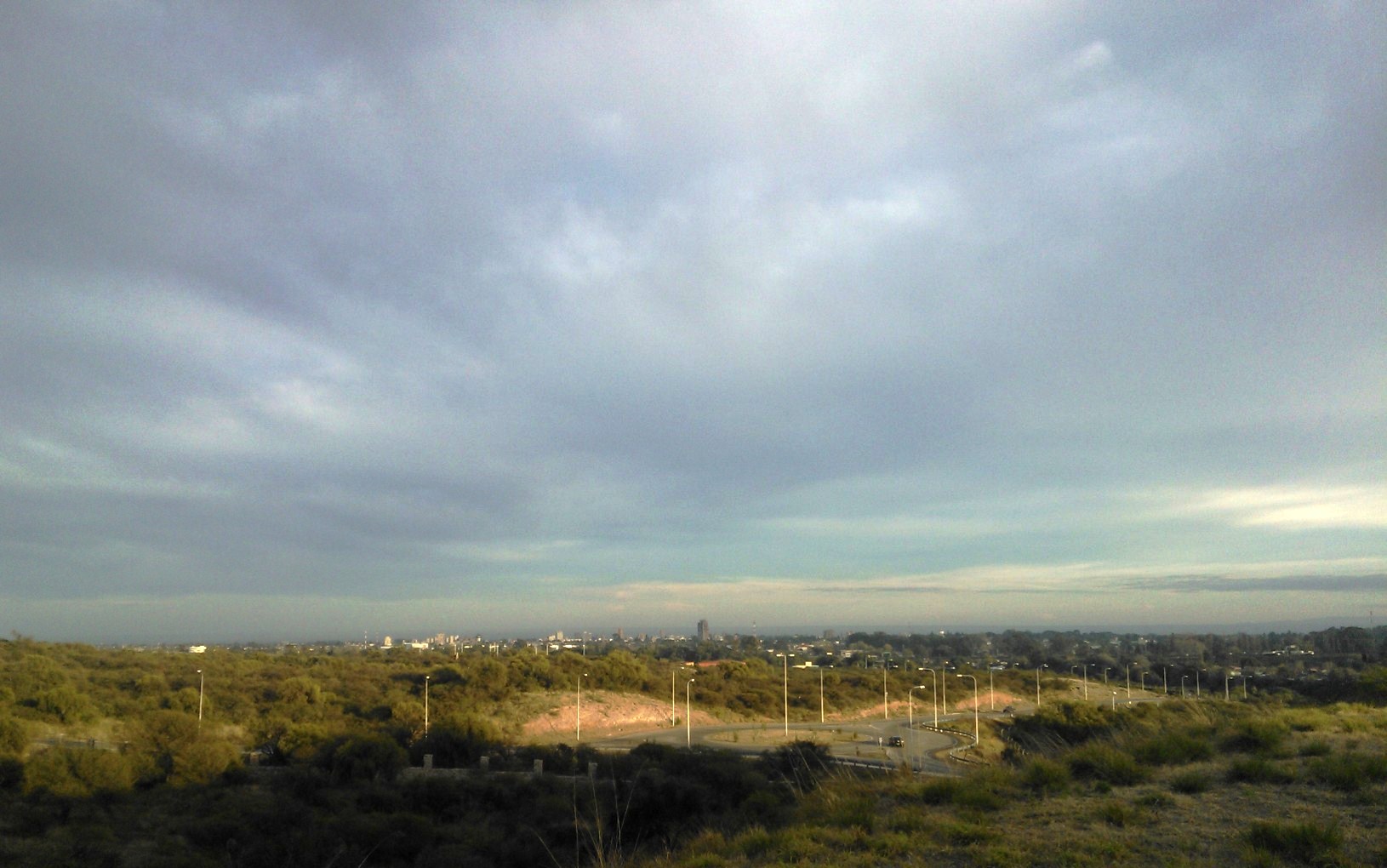 Aumenta la inestabilidad  y descienden las temperaturas  para el  fin de  semana