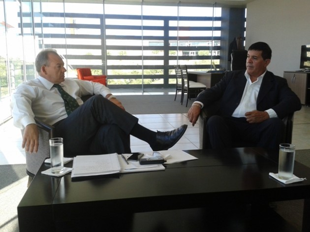 D’Onofrio junto al intendente de Beazley (Foto Archivo) 