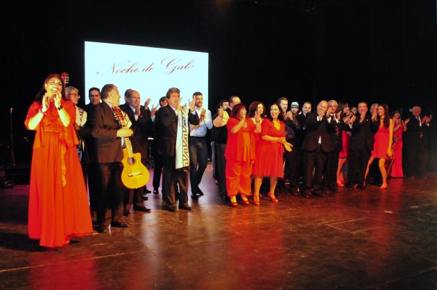 Entre solistas y grupos musicales fueron 12 presentaciones las que se realizaron. También los asistentes disfrutaron de dos números de danzas tradicionales de San Luis.