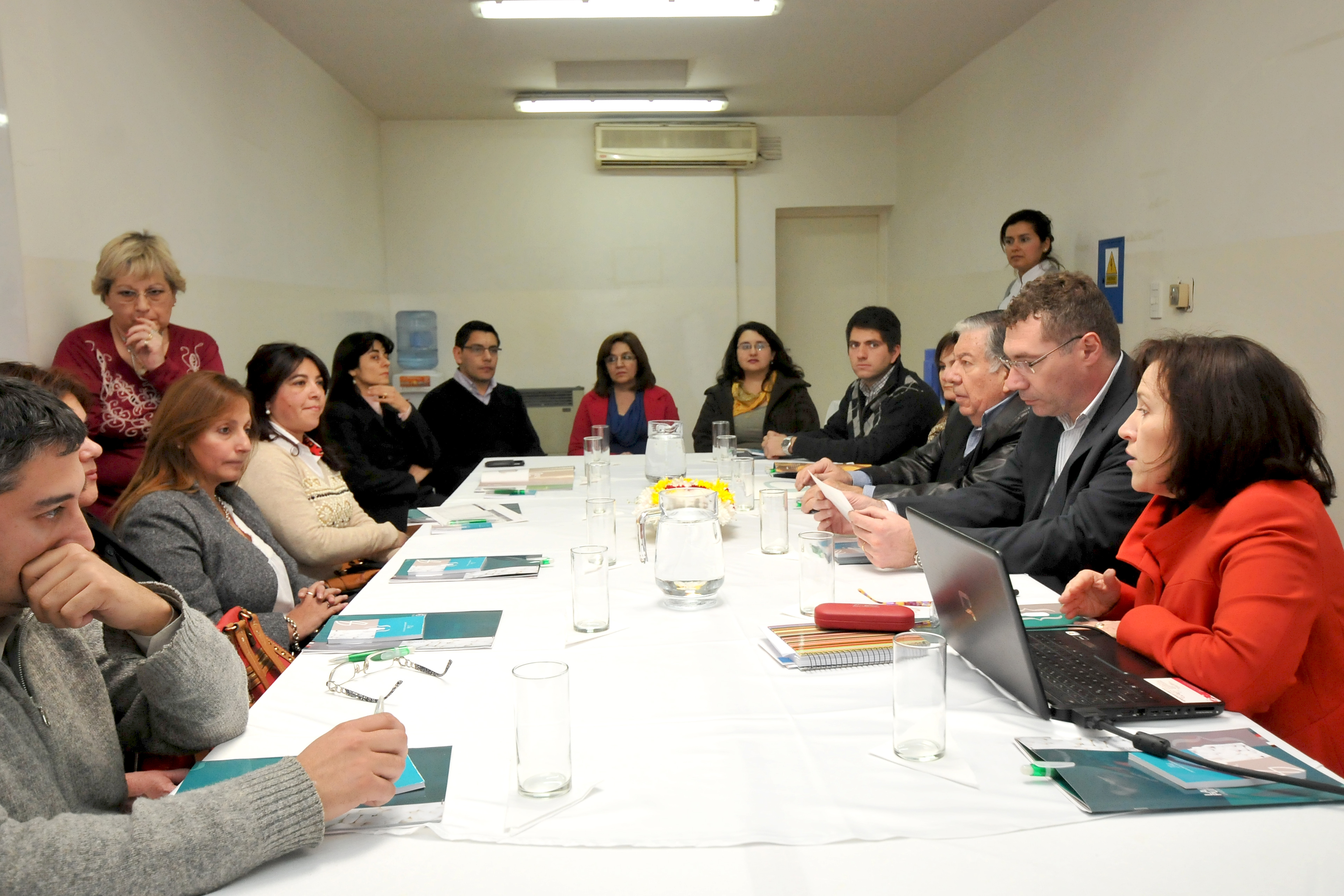 Laboratorios Puntanos lanza sus productos a las farmacias locales