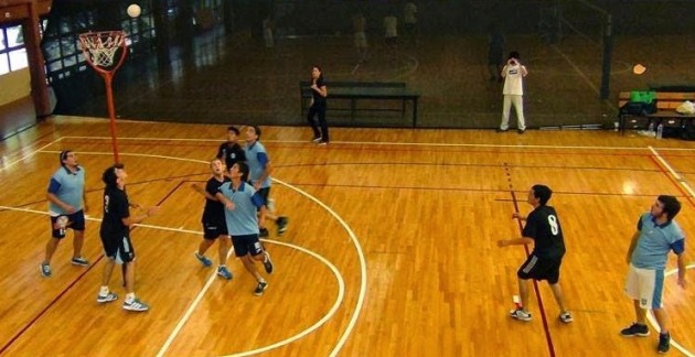 Arrancó en Villa Mercedes la 1º Liga Nacional de Cestobol Masculino