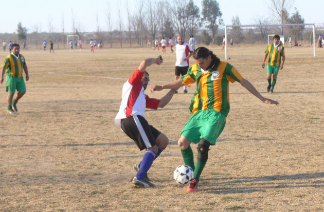 El fútbol seniors también en San Luis